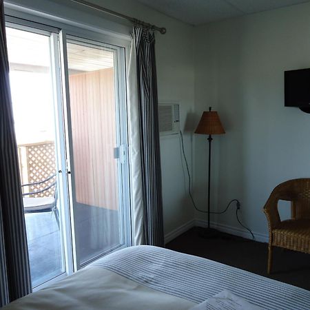 Hôtel-Motel Baie-Ste-Catherine Buitenkant foto