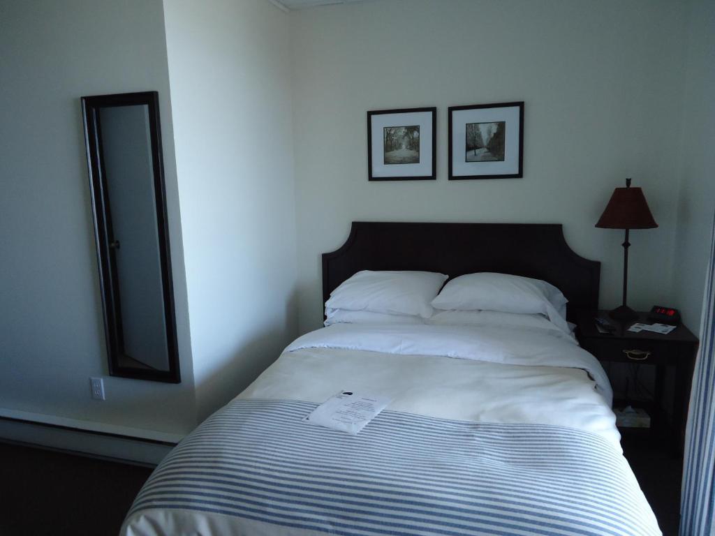 Hôtel-Motel Baie-Ste-Catherine Buitenkant foto