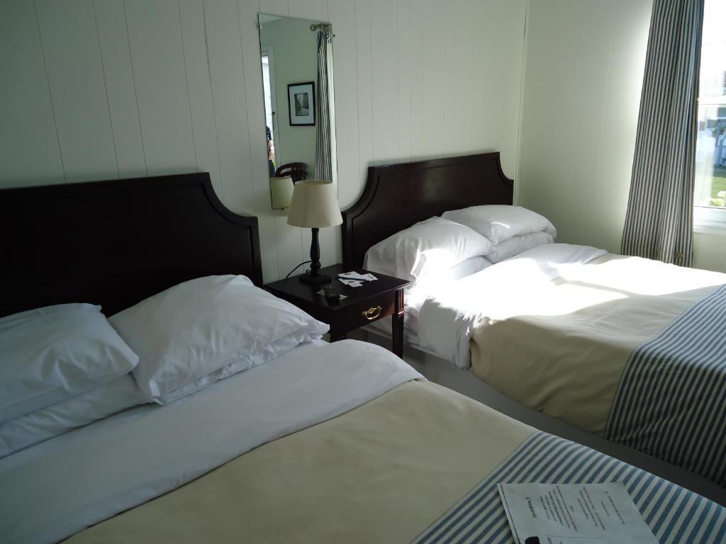 Hôtel-Motel Baie-Ste-Catherine Buitenkant foto